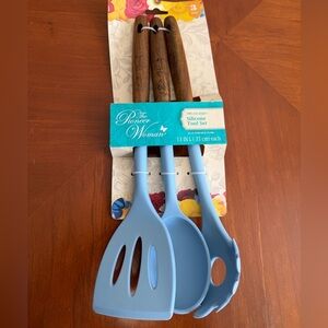 The Pioneer Woman Blue Silicone Utensil Set